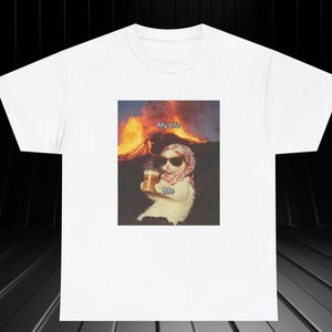 Trendy Cat Meme T-Shirt | Funny Retro Cat Tee | Vintage Aesthetic Kitty Shirt | Cute & Hilarious Cat Lover Gift | Unisex Graphic Tee