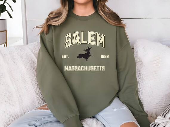 Salem Massachusetts Sweatshirt | Hocus Pocus Halloween Crewneck | Fall Witch Sweater | Spooky Season Shirt | Vintage Witchy Autumn Apparel