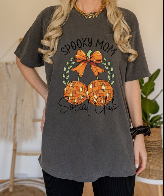 Spooky Mama Disco Ball Shirt Halloween Comfort Colors T Shirt Retro Halloween Coquette Bow ShirtsTee