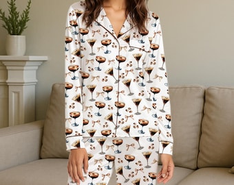 Espresso Martini Pyjamas Kaffeeliebhaber Pyjama Set Cocktail Nachtwäsche Trinken Print PJs Süßes Frauen PJs Set Urlaub Lustiges Getränk Pyjamas Geschenk