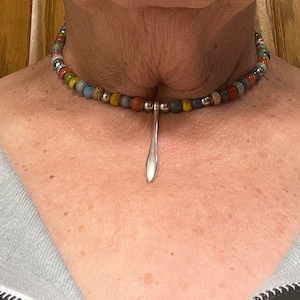 Ladies 16 inch choker necklace. Beaded necklace. Handcrafted necklace