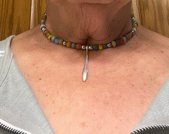 Ladies 16 inch choker necklace. Beaded necklace. Handcrafted necklace