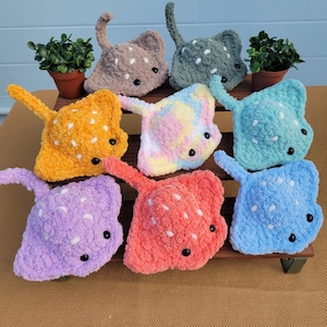 Gehäkelter glücklicher Stachelrochen Plüsch | Amigurumi | Plüschtier | Benutzerdefinierte Farbe | Kuscheltier | Kinder Spielzeug | Geschenk | Plüsch |  Mini Rochen | Meeresbewohner