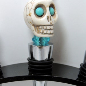 Turquoise Skull Wine stopper Blue Beads Dia De Muertos Day of the Dead Gift HALLOWEEN, image 3