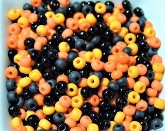 Simply Halloween bead mix, size 6, Orange and black, pure Halloween colors