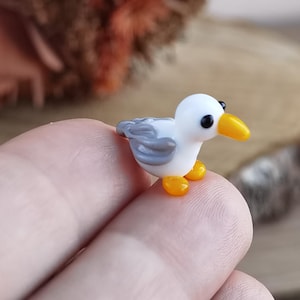 Miniature seagull figurine Glass figurines Tiny glass animals bird figurine seagull gifts Glass seagull decor Aquarium decoration Terrarium