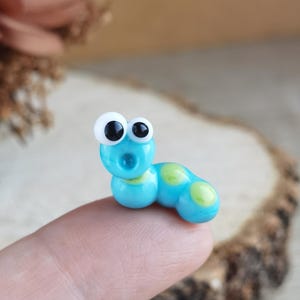 Glass figurines miniature worm figurine glass worm Tiny glass animals tiny caterpillar worm ornament Aquarium decoration Terrarium figure