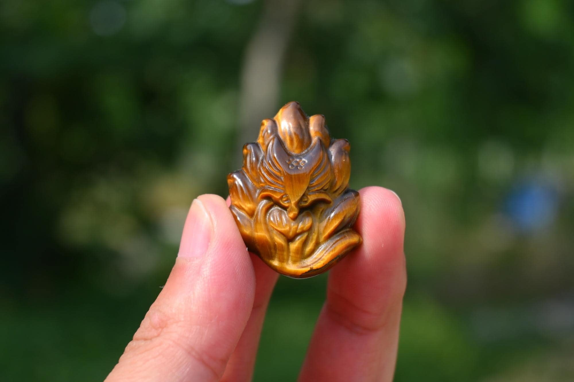 1.2 Inches Natural Tiger Eye Stone Hand Carved Fox,Quartz Crystal,Crystal Skull,Crystal Gift,Home Decor,Crystal Healing,Crystal Ornament