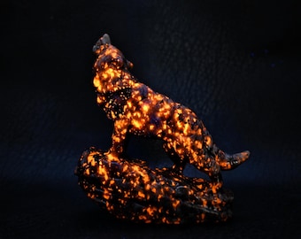 3.4&quot; Natural Yooperlite Carved Wolf,Reiki Healing,Yooperlite Skull,Crystal Decor,Crystal Sculpture,Wolf Statue,Crystal Ornament,Crystal Gift