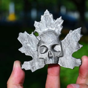 3&quot; Natural Silver Obsidian Carved Skull,Crystal healing,Crystal gift,Carved crystal,Obsidian skull,Crystal Ornament,Halloween Skull