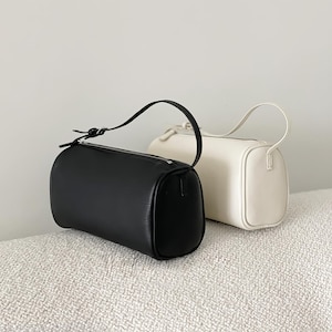 Echtleder Beutel, 90er Jahre Beutel, Minimal Leder Geldbörse, Kleine Lederhandtasche, 90s Pouch