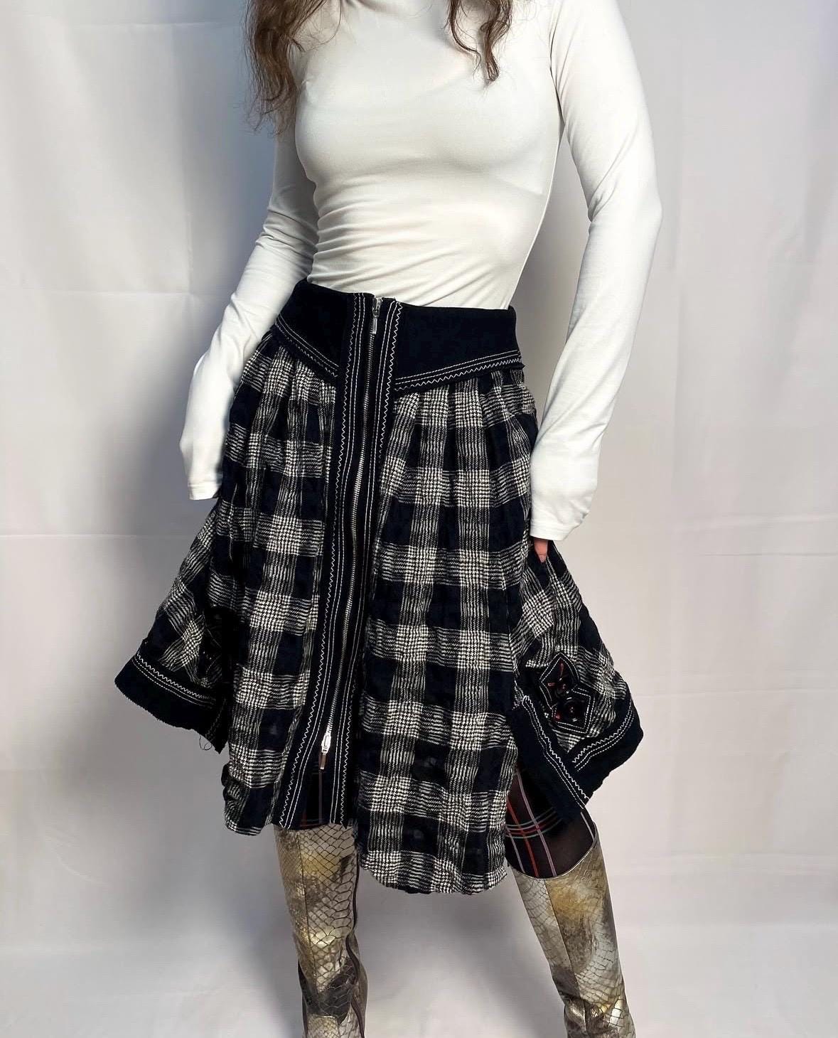 Vintage plaid wool skirt Italian Designer Marithe Francois Girbaud style