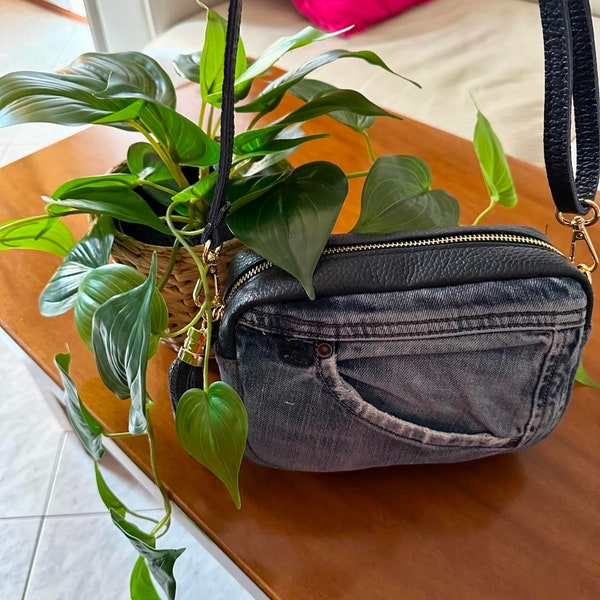 Borsa denim, borsa jeans, borsa in pelle, borsa riciclata, borsa Made in italy.