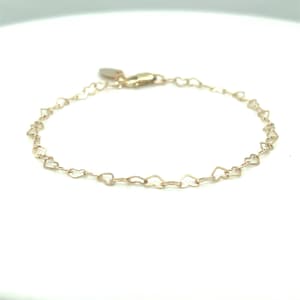 Heart link bracelet 14kt yellow gold