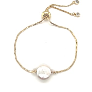 Adjustable Pearl bracelet, white coin Pearl