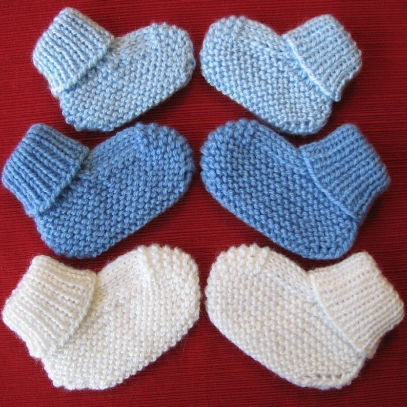 Cozy Baby Booties knitting pattern pdf digital download image 1