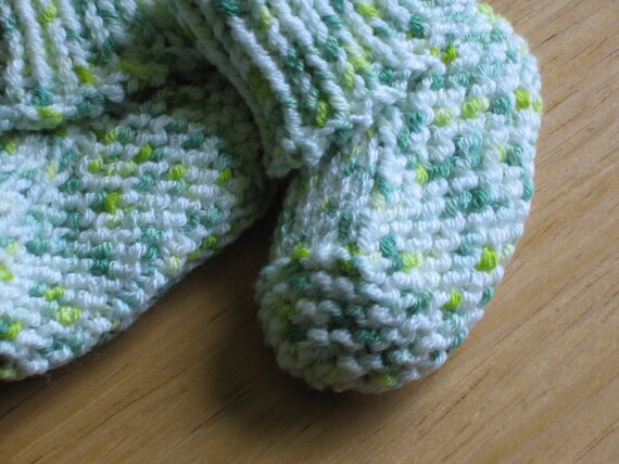 seamless baby booties