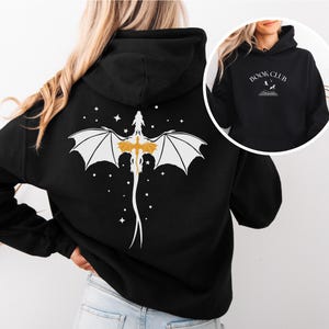 Dragon Sweatshirt Tairn Back Tattoo Fantasy book Sweater bookish Fantasy book merch dragons moon stars imagen 3