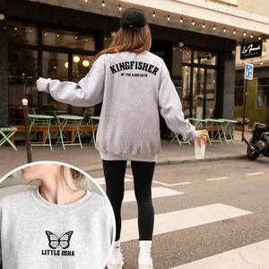 Mały Osha Zimorodek z Bramy Ajun Sweter Quicksilver Callie Hart merch Diabeł tkwi w szczegółach Bluza z kapturem booktok Saeris Fane