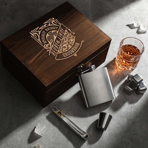 Custom Engrave Whiskey Wood Box Set with Glass and Flask, Personalized Barware Set, Anniversary Gift, Gift for Dad, Groomsmen Gift, Men Gift