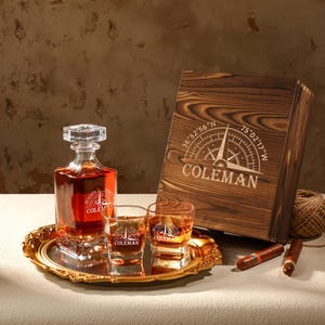 Custom Engraved Decanter Set with Wood Box, Personalized Whiskey Set for Dad, Groomsmen Gift, Custom Gift For Husband, Custom Barware Set