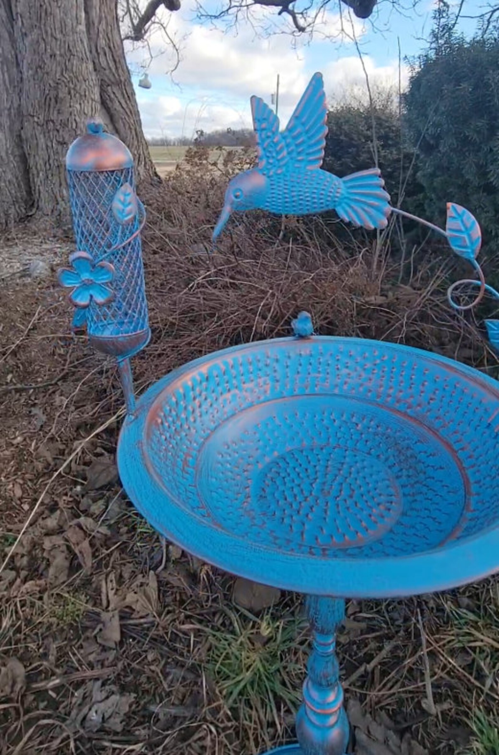 Metal Bird Bath and Bird Feeder Combo With Bird Statue Design 40 Tall ...