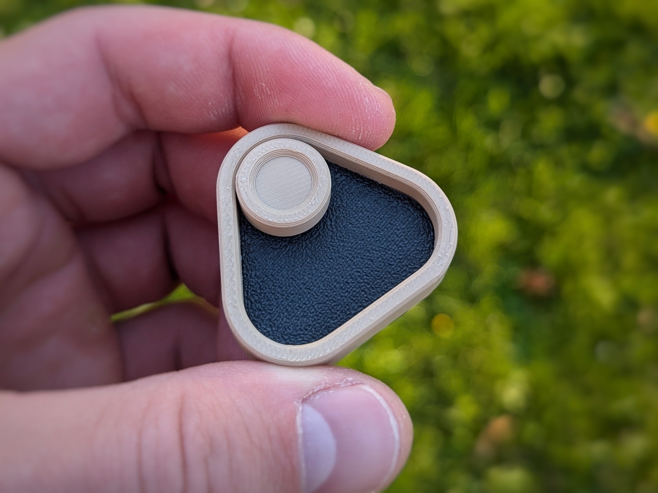 The Triforce Fidget toy magnet slider | customizable different colors and buttons | work | school | gift ADHD