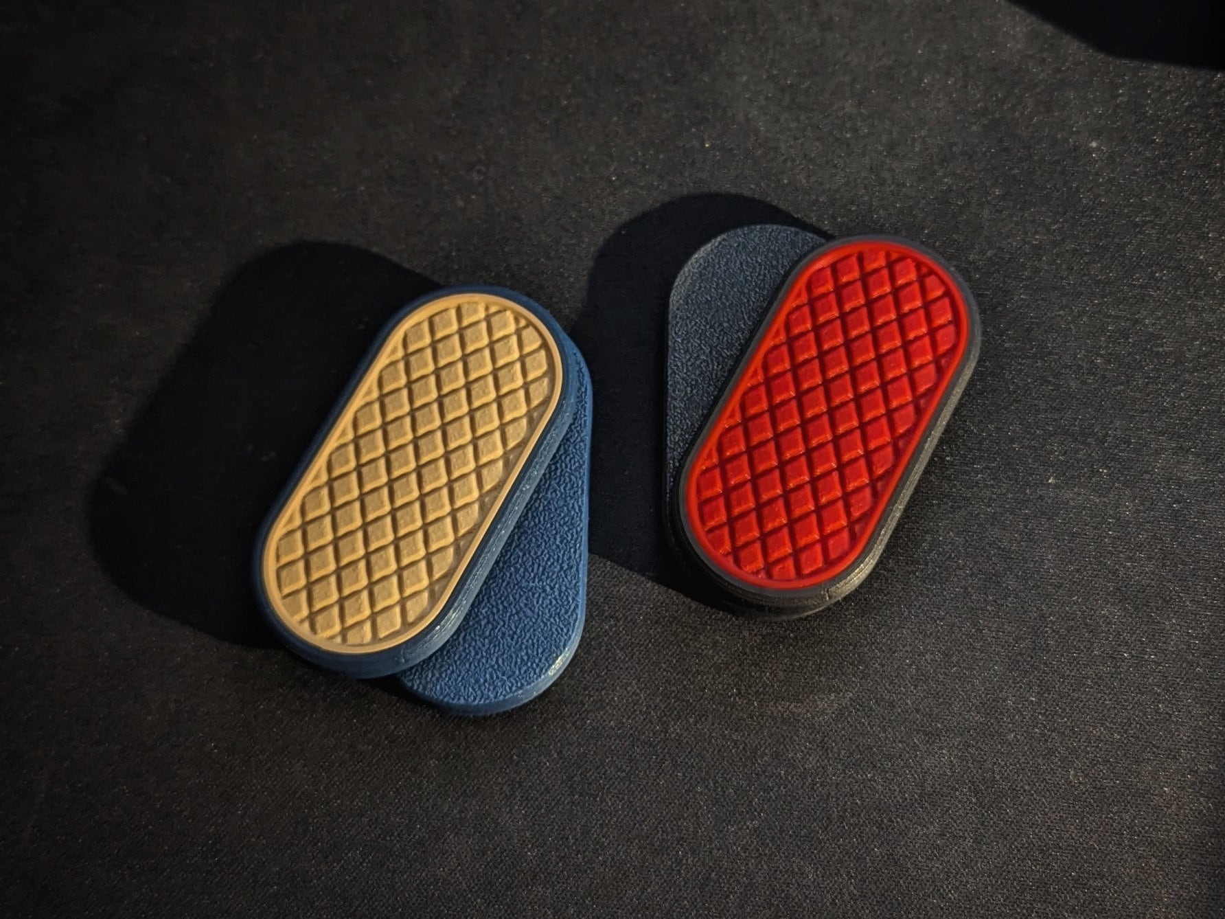 Round Fidget toy magnet slider | Work | School | Personalised Gift | Motor Sensory Everyday Magnetic Toy