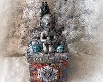 Victorian Christmas Diorama Box: Shabby Chic Silver Angel Scene