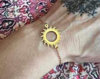 Stainless steel sunburst sun adjustable stainless steel bracelet