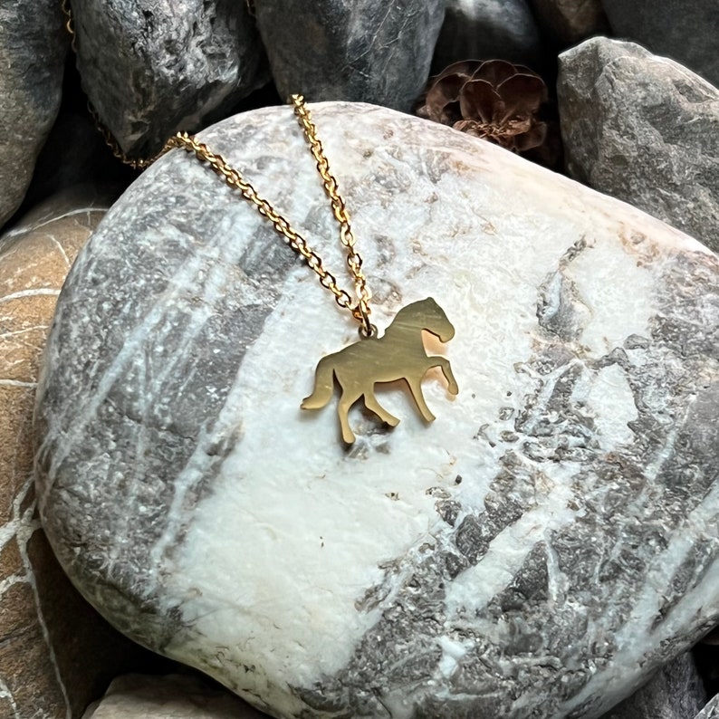 Stainless steel horse lover necklace silver gold Gold