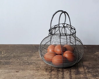 Vintage Round Wire Egg Basket
