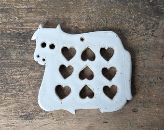 Vintage Speckled White Ceramic Cow Trivet