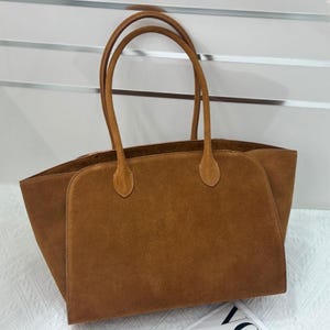 Suede Tote Bag, Large Leather Tote Bag, Minimalist Underarm Bag, Women&#39;s Top Handle Bag, Elegant Traveling Bag
