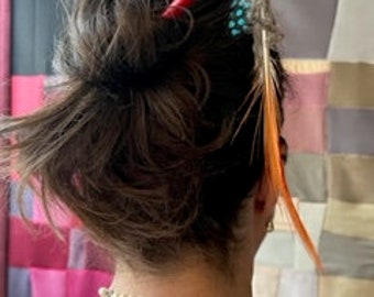 Hair Stick (red with feathers)