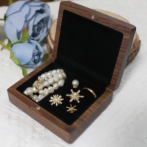 Personalized Wooden Jewelry Box for girls, Custom Jewelry Box For Mom, Ring Necklace Storage Box, Jewelry Holder, Bridesmaid Jewelry Box