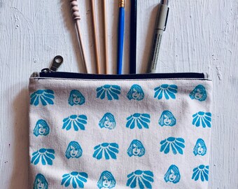 linoprint, bag, knitting, crochet, project bag, sewing bag, pouch, take along bag, blockprint bag, zip pouch, handprinted, hand dyed, makeup