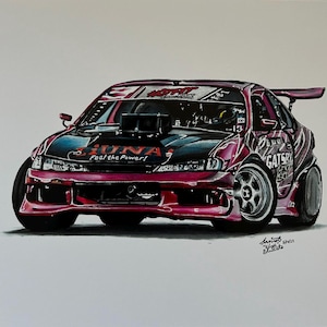 May include: A detailed illustration of a race car in shades of red and black. The car features the text "LUNA Feel the Power!" on the hood and "GATSBY" on the side. The car has a large spoiler and custom wheels, giving it a sporty appearance.