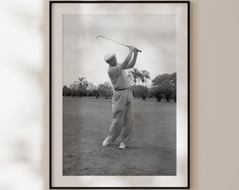 Golfer Poster, Vintage Golf Print, Sports Wall Art, Golfer Poster Black and White, Golf Print, Retro Sports Print, Golf Wall Art