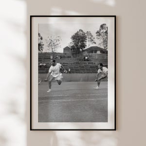 Poster retrò in bianco e nero con giocatori di tennis, poster sportivo vintage, fotografia di tennis, regalo per giocatori di tennis, decorazione sportiva retrò