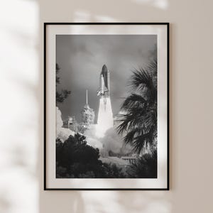 Poster del razzo NASA, stampa vintage in bianco e nero del razzo NASA, decorazione da parete spaziale, fotografia d'epoca originale, regalo per gli appassionati dello spazio