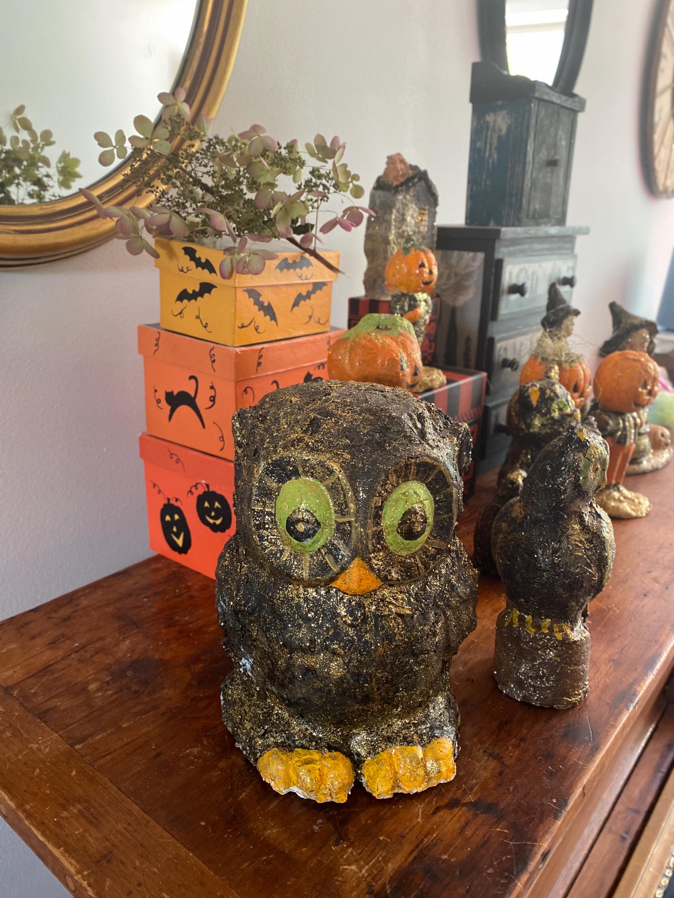 Owl Teena Flanner Original Halloween papier mache folk art , can add a crown if you like