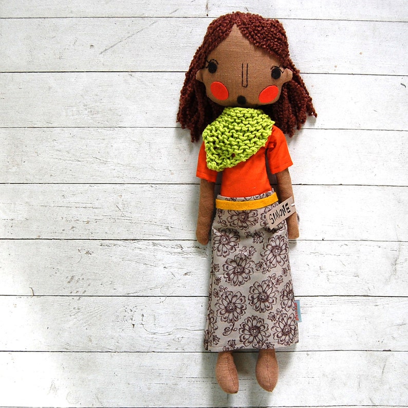 Girl Doll Simone image 2