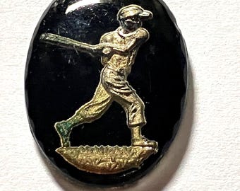 Reverse Intaglio Glass cabochon baseball player 1950's 1" or 25mm