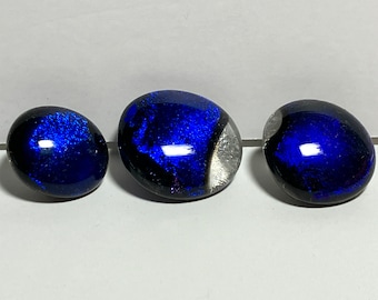 deep rich blue dichroic fused glass buttons, set of 3 art glass 1/2",  3/4",  1" buttons, handmade gift for knitter, shawl, coat, sweater