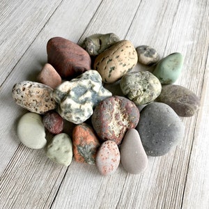 Alaska River rocks River rocks bulk 3 Pounds Stones for Wedding Wedding Favor Terrarium rock Blessing stone Colorful stone image 6