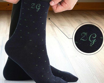 Calcetines de bambú con monograma: regalo personalizado y bordado para padrinos de boda