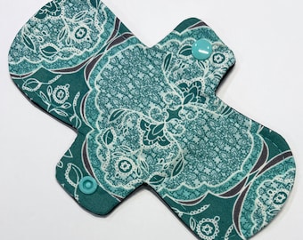 7.5 Inch Cotton Woven Pantyliner with PUL Back