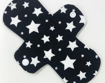 8 Inch Black and White Stars Cotton Jersey Light Pad with Fleece Back