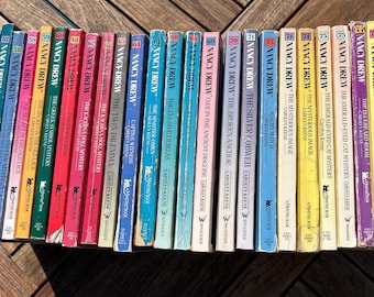 Nancy Drew Mysteries paperback series Hard to find alternate artwork covers from Wanderer Checkerboard or Minstrel style